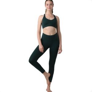 Prana Dark Green Activewear Leggings.